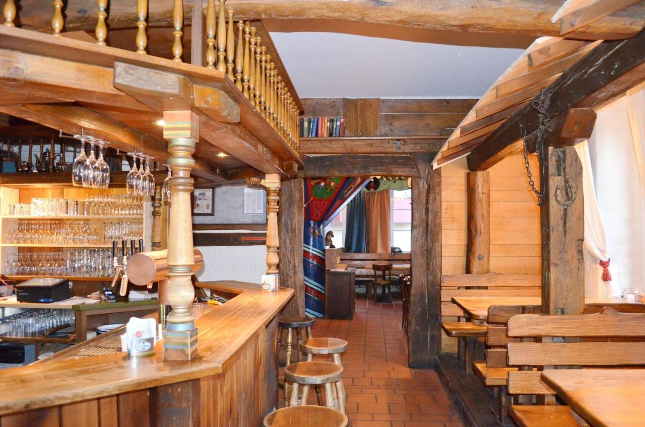 Hotel "Cafe Verkehrt" - Wellcome Motorbiker, Berufsleute Und Reisende Im Schwarzwald Oberhof  Luaran gambar